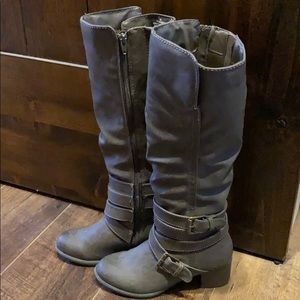 Mossimo boots